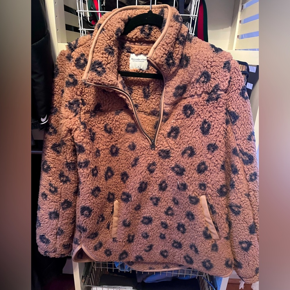 Smoke and pet free home